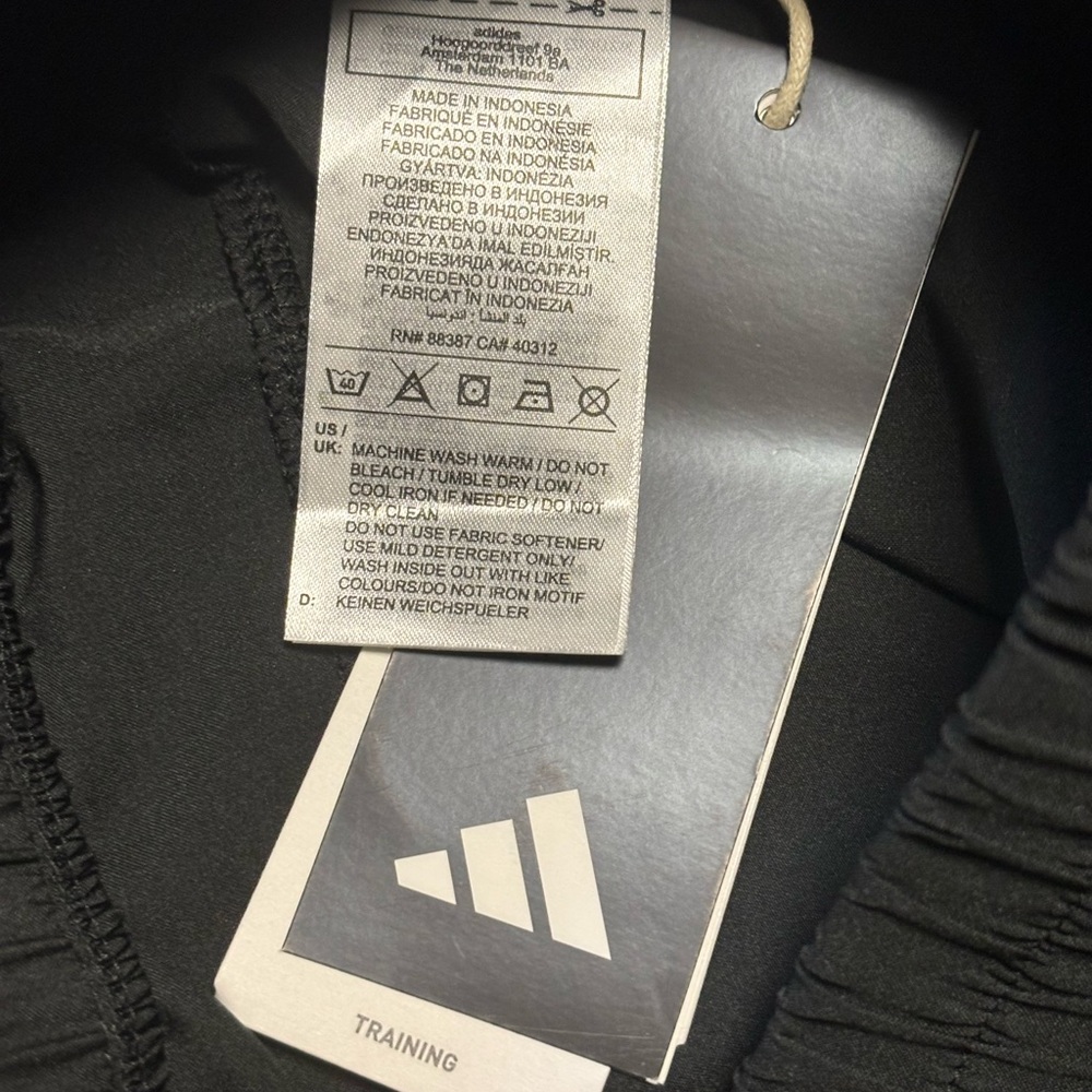 Adidas AeroReady Training Shorts Women's XS Mid Rise Pacer Woven 3 Inch Black - Picture 4 of 6